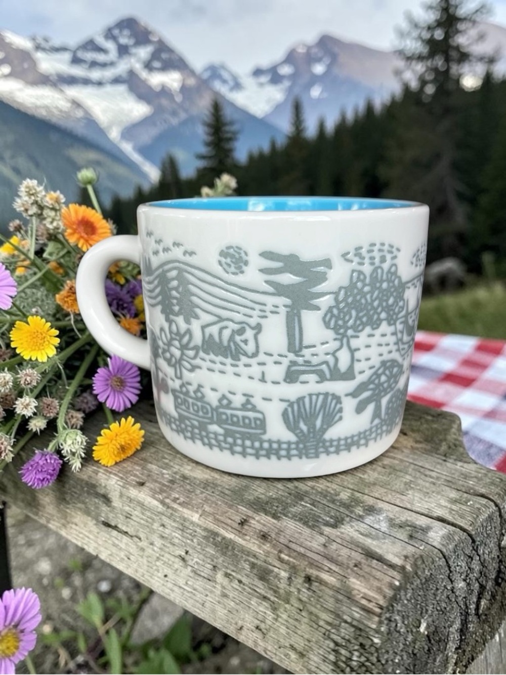 Hakone Open Air Museum Travel Souvenir 13 oz Mug Blue White Tokyo Japan 2025 New